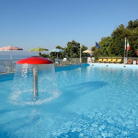 Casa Fatebenefratelli Otel Varazze Dış mekan fotoğraf